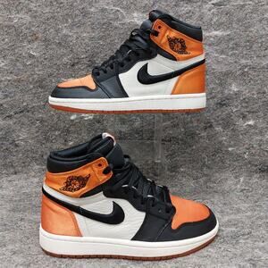 Jordan 1 Retro High Sneakers Women's Sz 6.5 Satin Shattered Backboard AV3725-010
